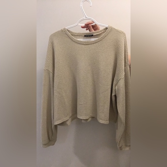 Knitted long sleeve crop top - Picture 2 of 4